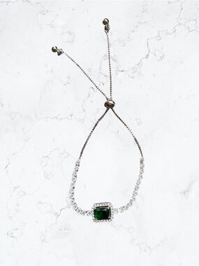 Elegant Silver Bracelet with Emerald Green Centerstone Crystals